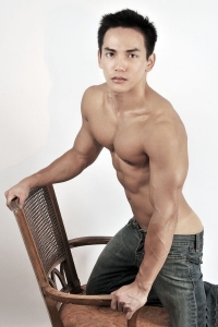 pat-asian-muscular-male-massage-escort-11